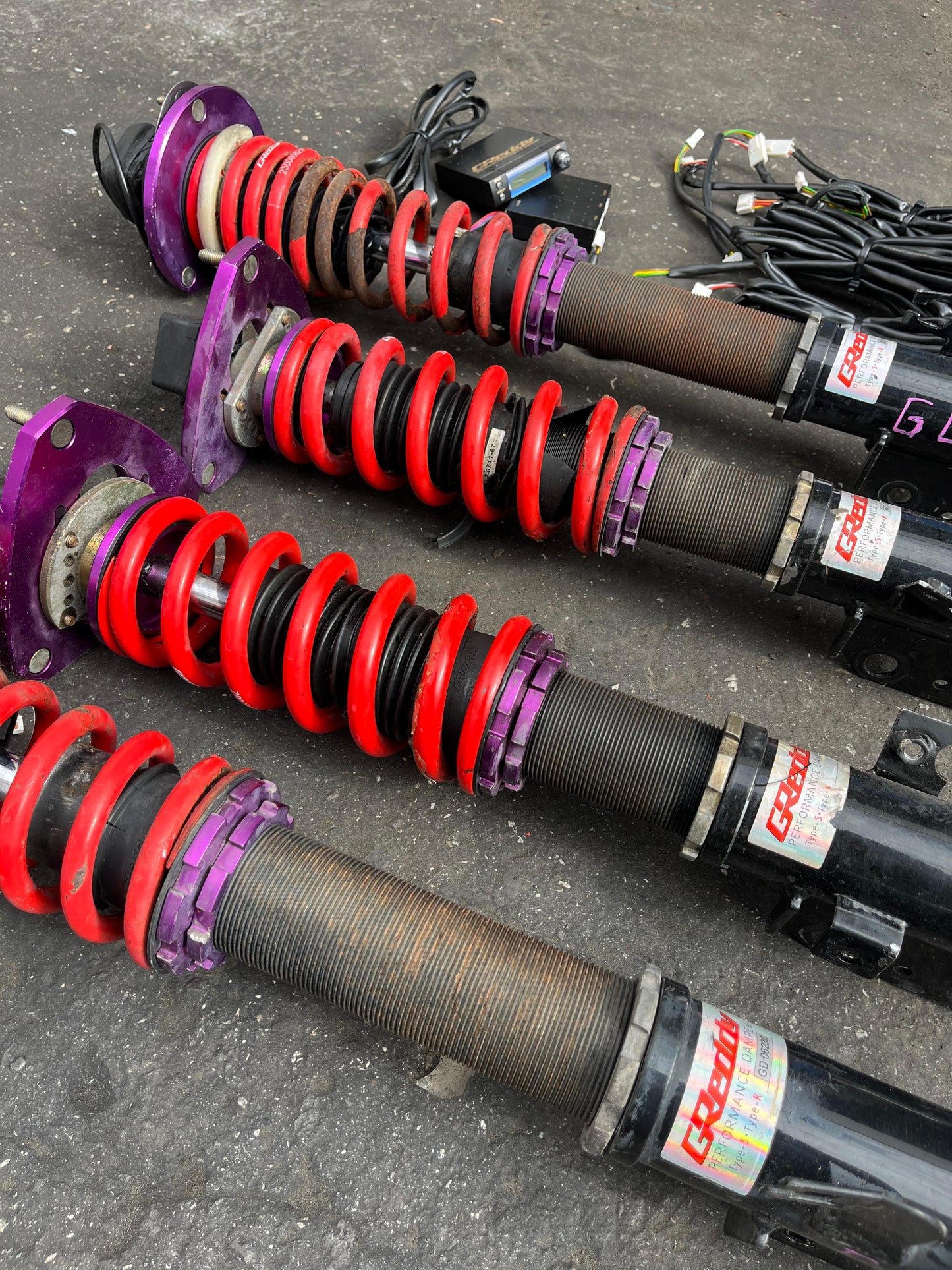 Suspensiones Greddy regulables
subaru impreza 2000 a 2007