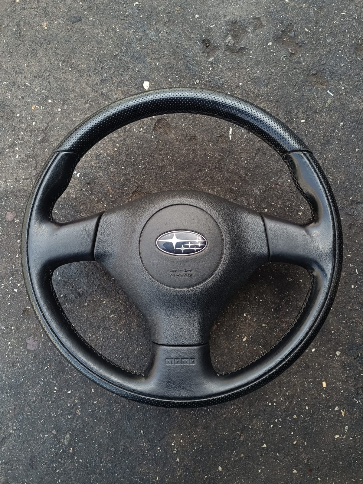 MOMO X SUBARU